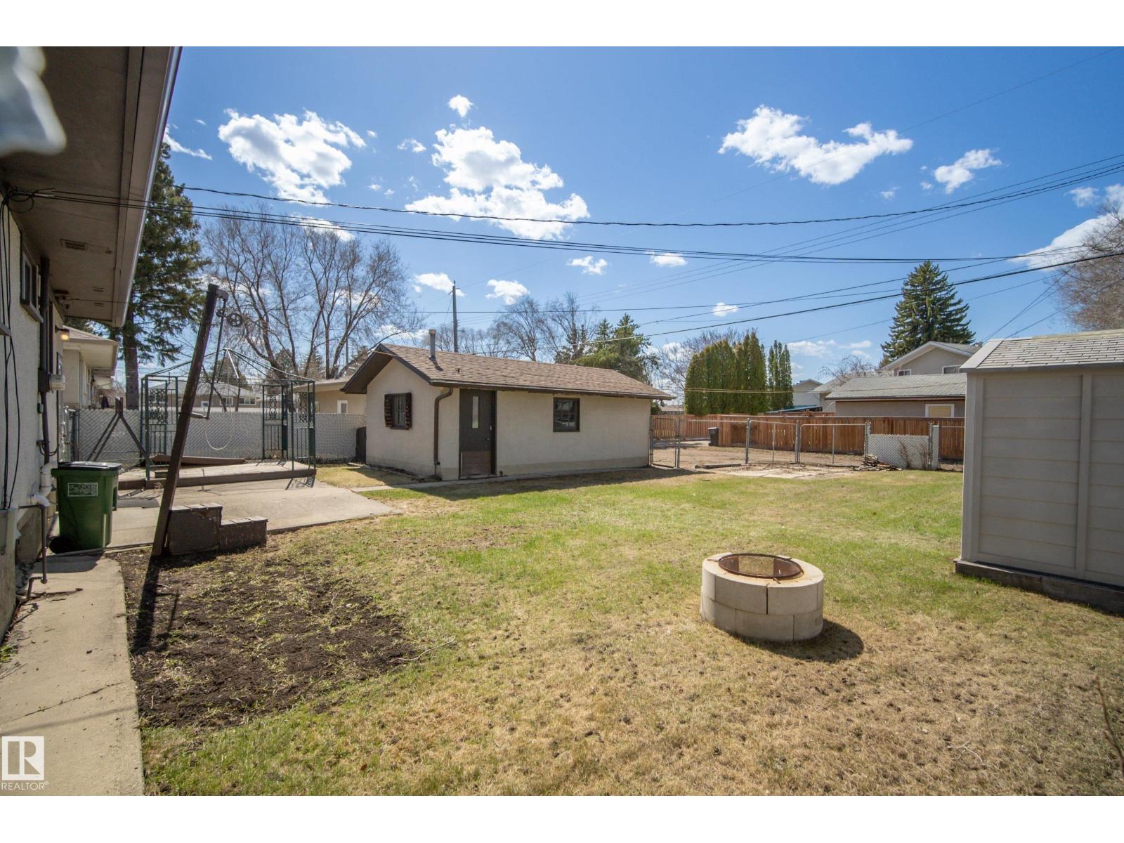 10504 45 St Nw, Edmonton, Alberta  T6A 1X3 - Photo 37 - E4485363