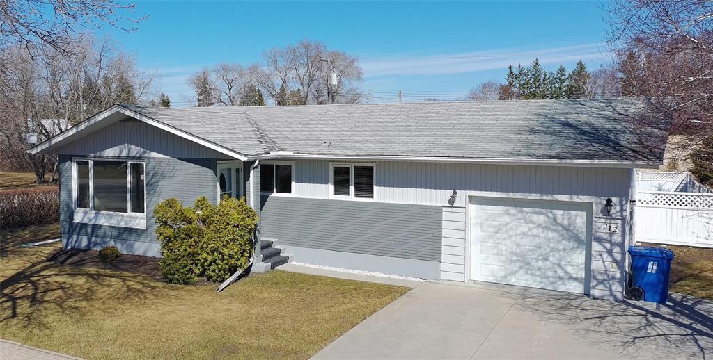 212 Burrows Road S, Mccreary, Manitoba
