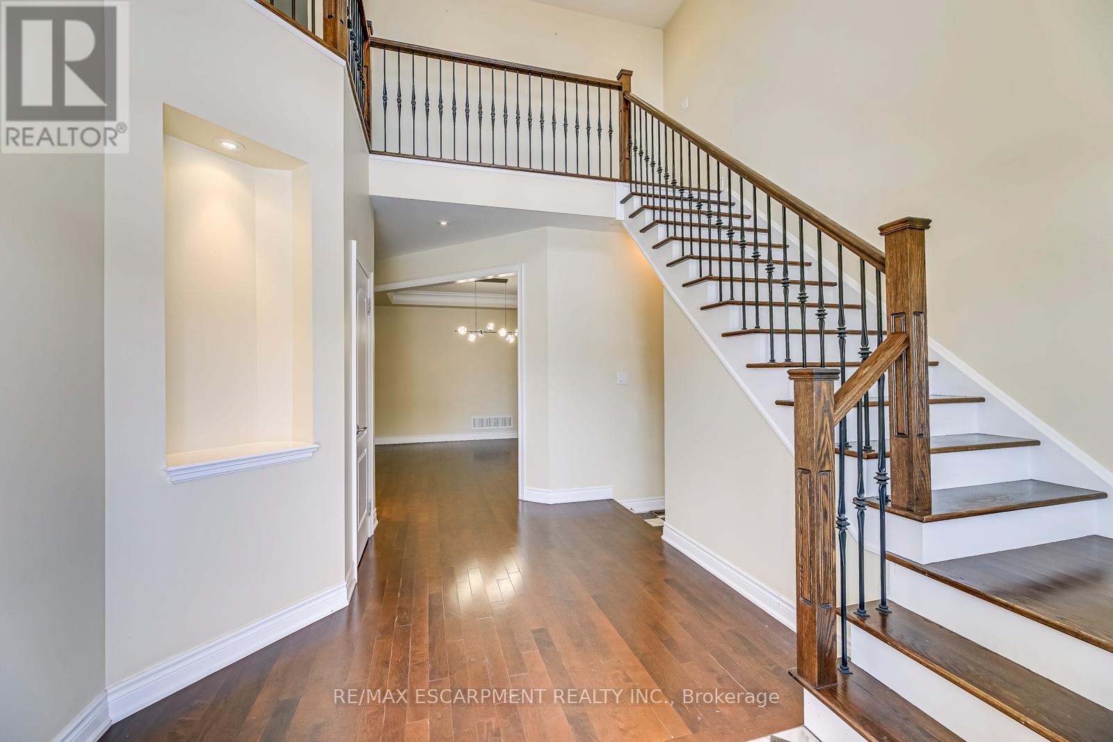 2492 Chaplin Road, Oakville, Ontario  L6H 0A4 - Photo 14 - W13073052