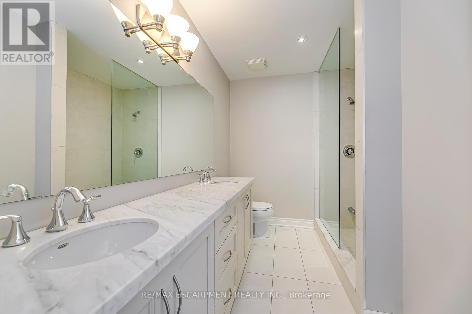 2492 Chaplin Road, Oakville, Ontario  L6H 0A4 - Photo 28 - W13073052