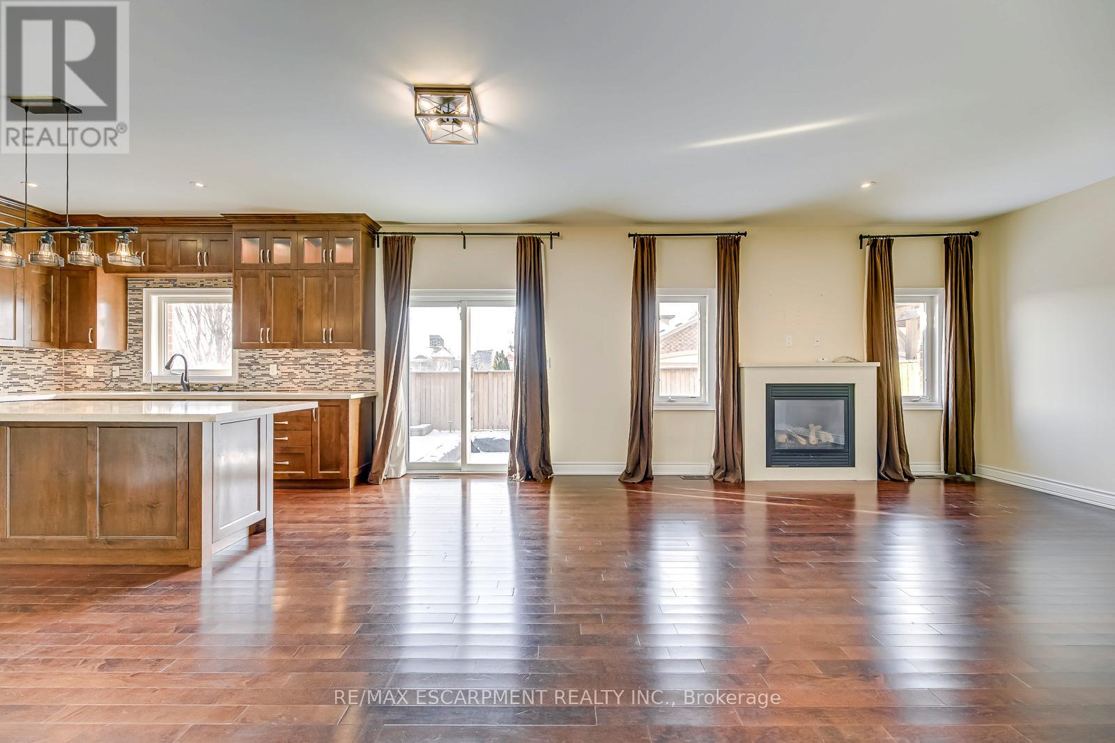 2492 Chaplin Road, Oakville, Ontario  L6H 0A4 - Photo 6 - W13073052