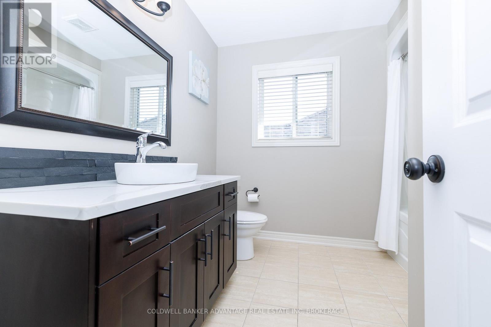 395 Michael Drive, Welland, Ontario  L3C 0A5 - Photo 34 - X13046580