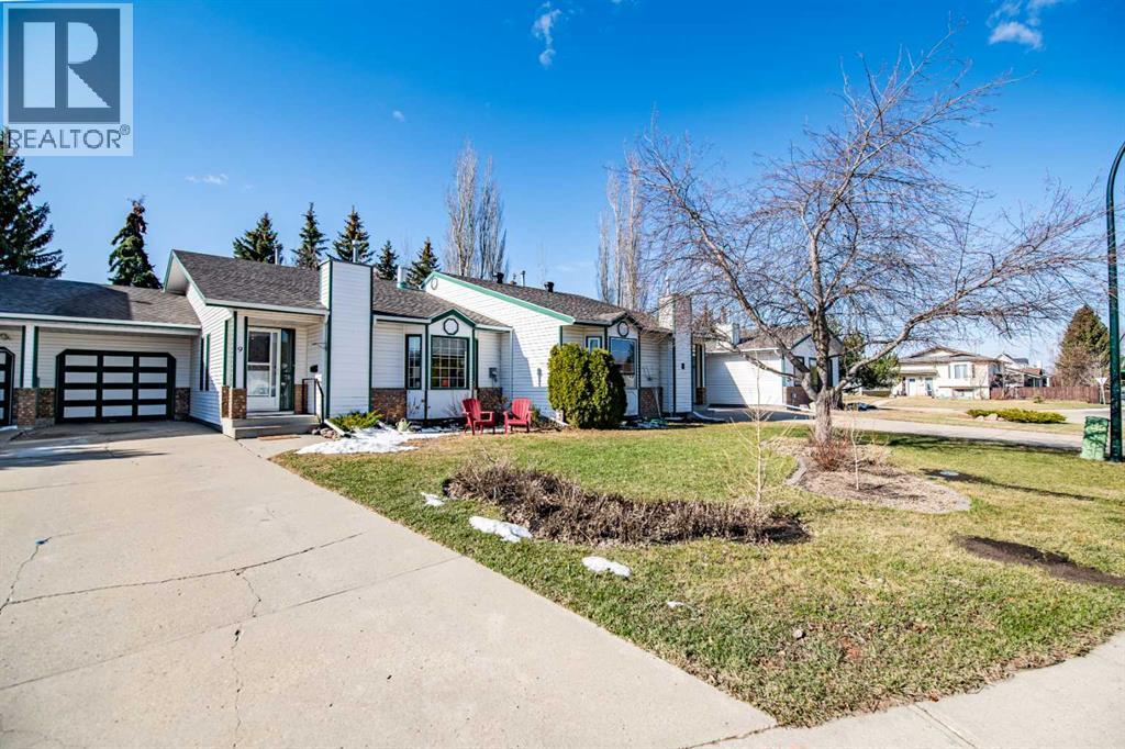 9 Rutherford Place, Red Deer, Alberta  T4P 3L1 - Photo 3 - A2305879