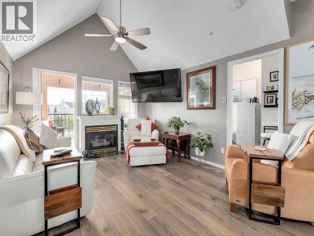 409 5518 14 Avenue, Delta, British Columbia  V4M 4E9 - Photo 2 - R3100061