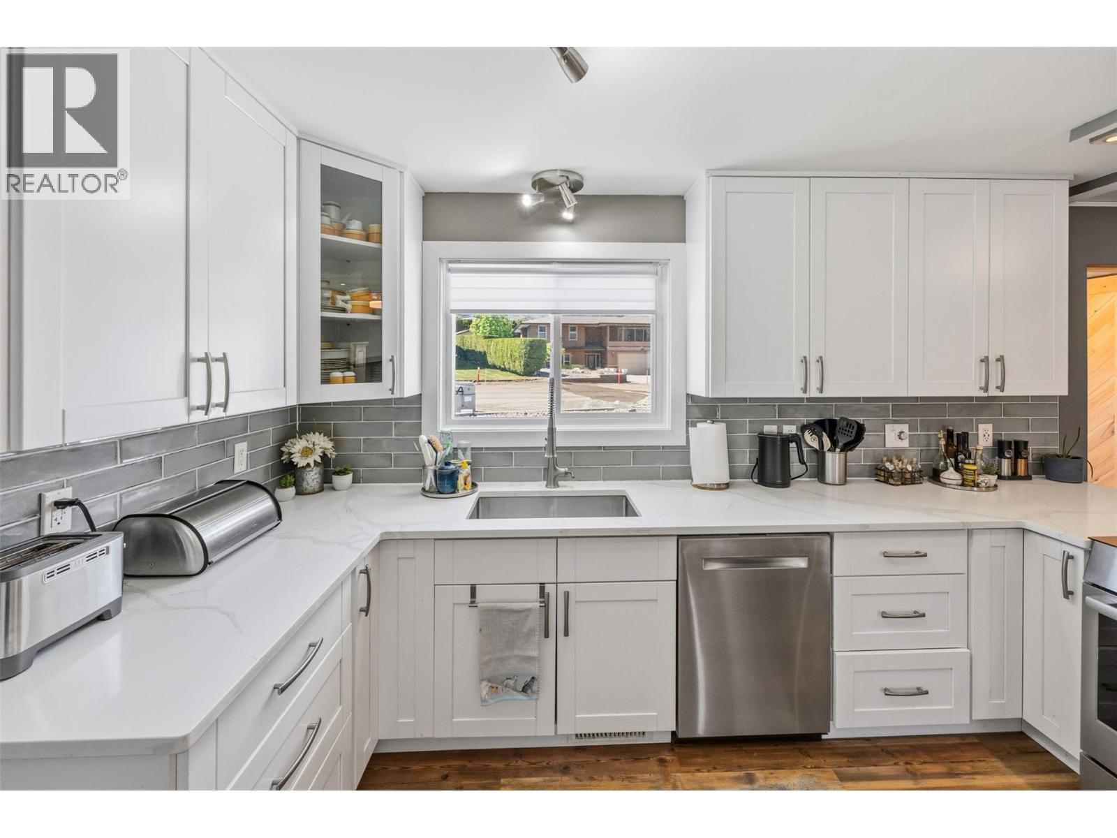 3 Quail Place, Osoyoos, British Columbia  V0H 1V1 - Photo 6 - 10385519
