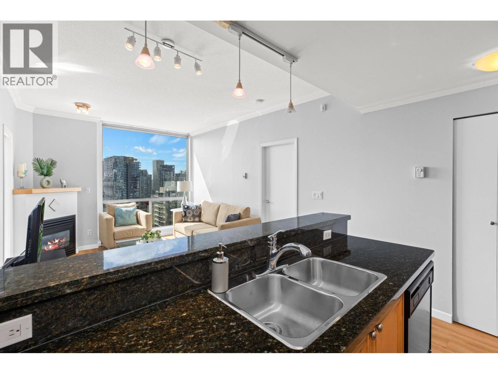 2505 928 Richards Street, Vancouver, British Columbia  V6B 3C1 - Photo 10 - R3116534