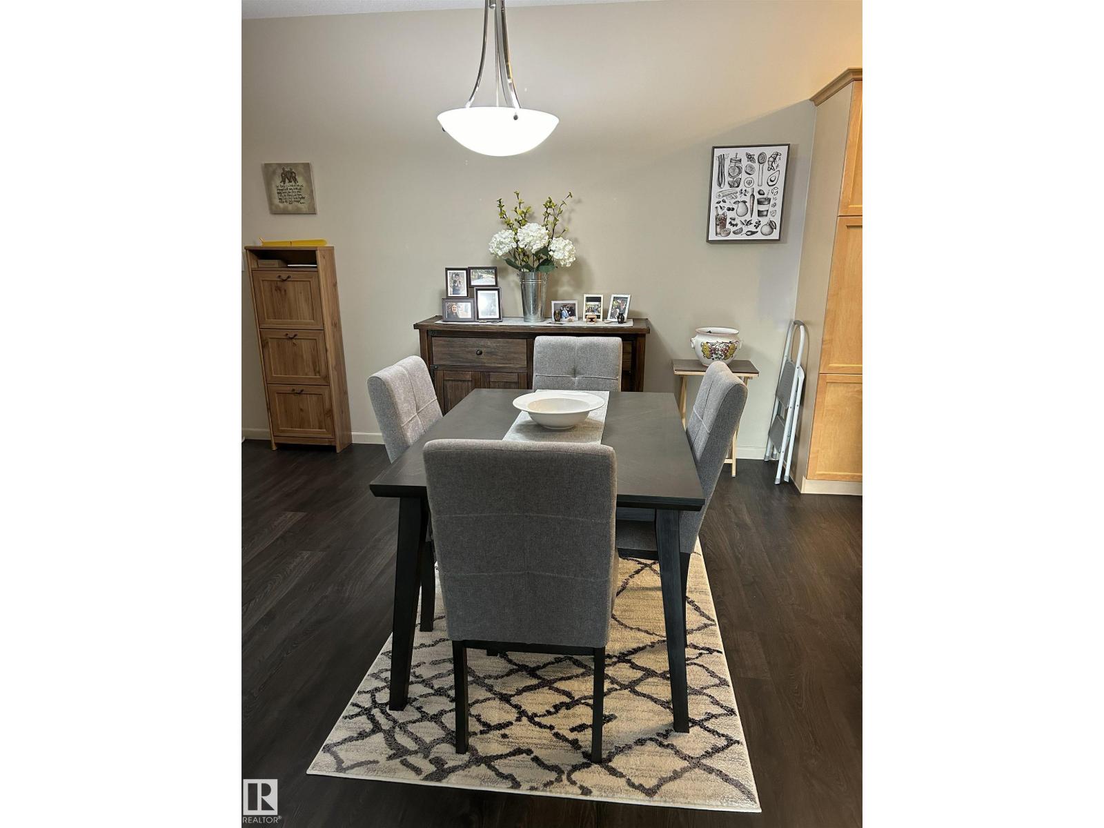 #226 2503 Hanna Cr Nw, Edmonton, Alberta  T6R 0H1 - Photo 2 - E4485368