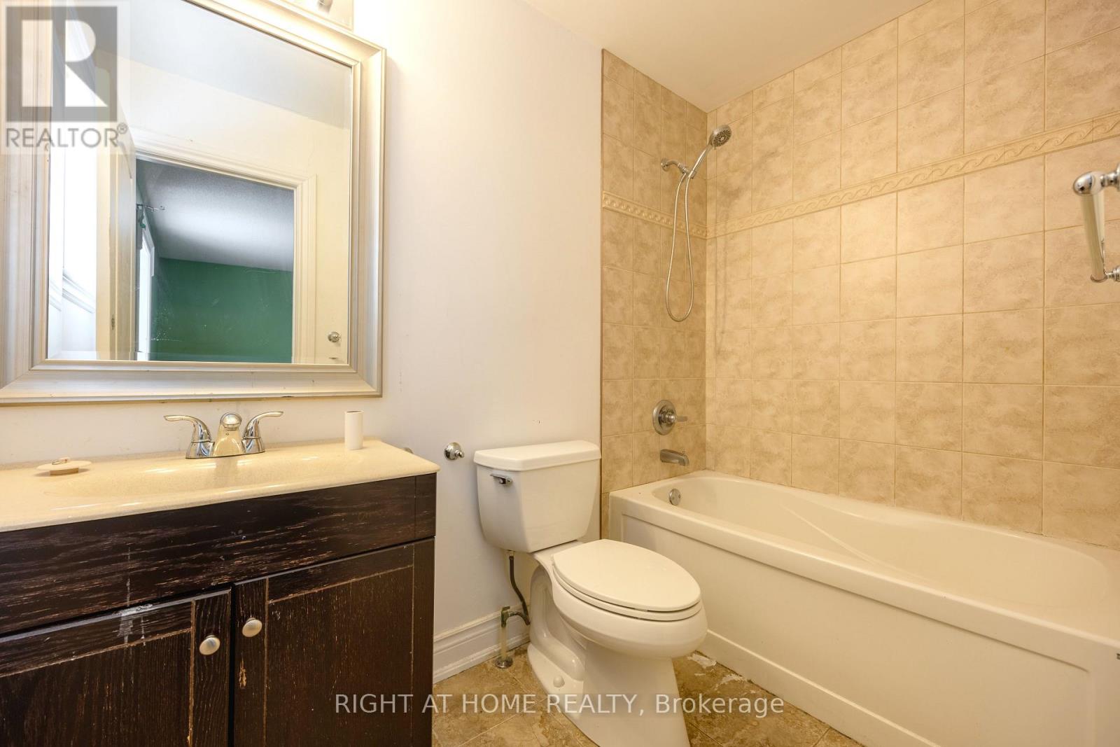 1215 Lowrie Street, Innisfil, Ontario  L9S 0E5 - Photo 20 - N12987170