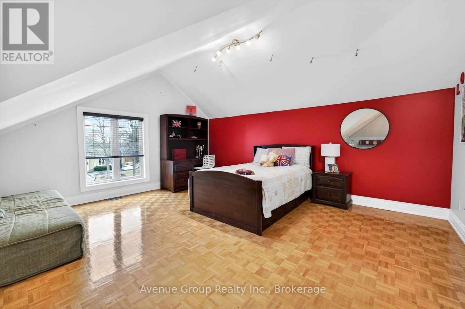 7 Longview Crescent, Vaughan, Ontario  L4H 1A7 - Photo 24 - N12922184