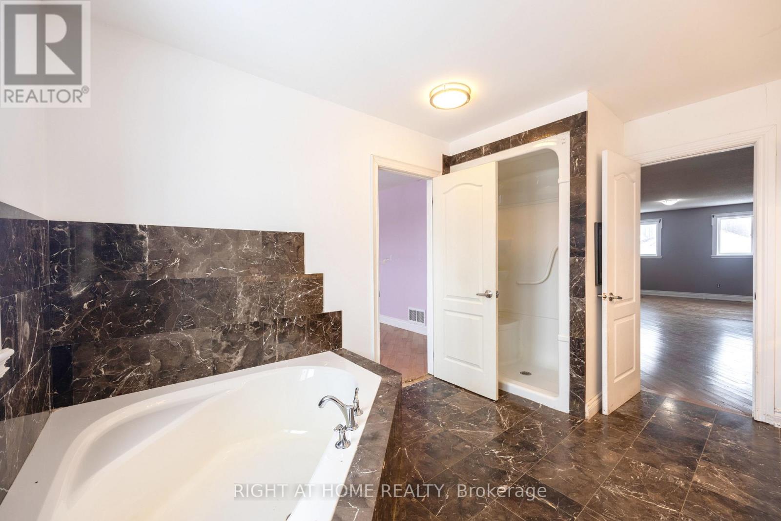 1215 Lowrie Street, Innisfil, Ontario  L9S 0E5 - Photo 22 - N12987170