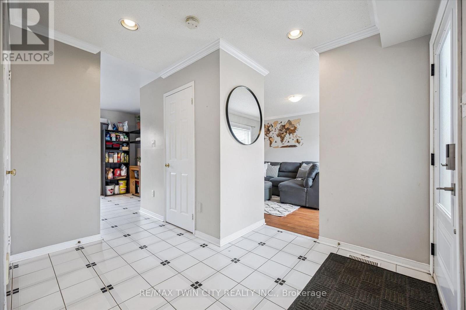 238 Langlaw Drive, Cambridge, Ontario  N1P 1B6 - Photo 7 - X13009916