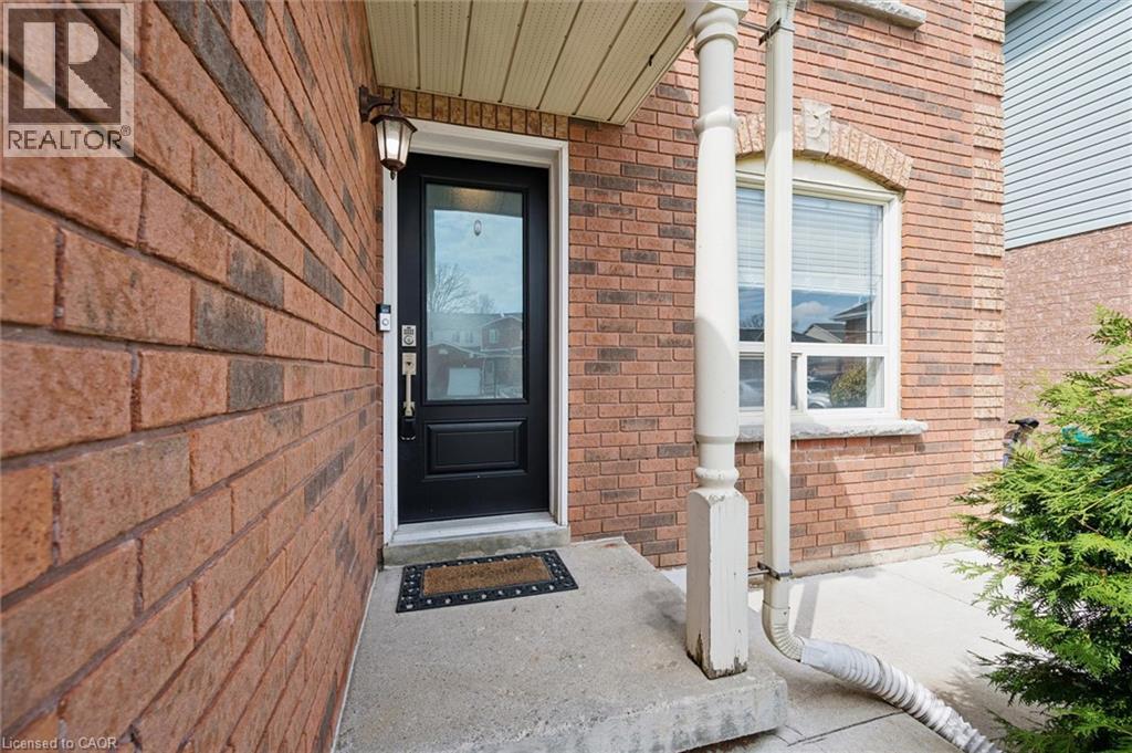 238 Langlaw Drive, Cambridge, Ontario  N1P 1B6 - Photo 5 - 40826398