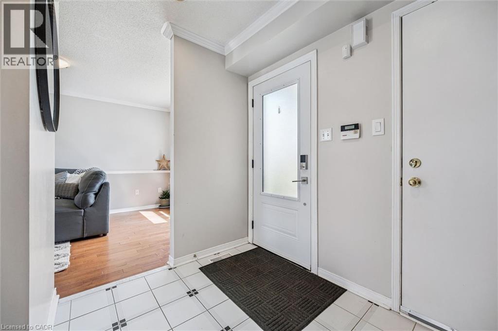 238 Langlaw Drive, Cambridge, Ontario  N1P 1B6 - Photo 6 - 40826398
