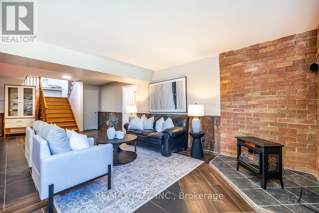 3 Royal Oak Road, Kawartha Lakes (Mariposa), Ontario  K0M 2J0 - Photo 34 - X13073102
