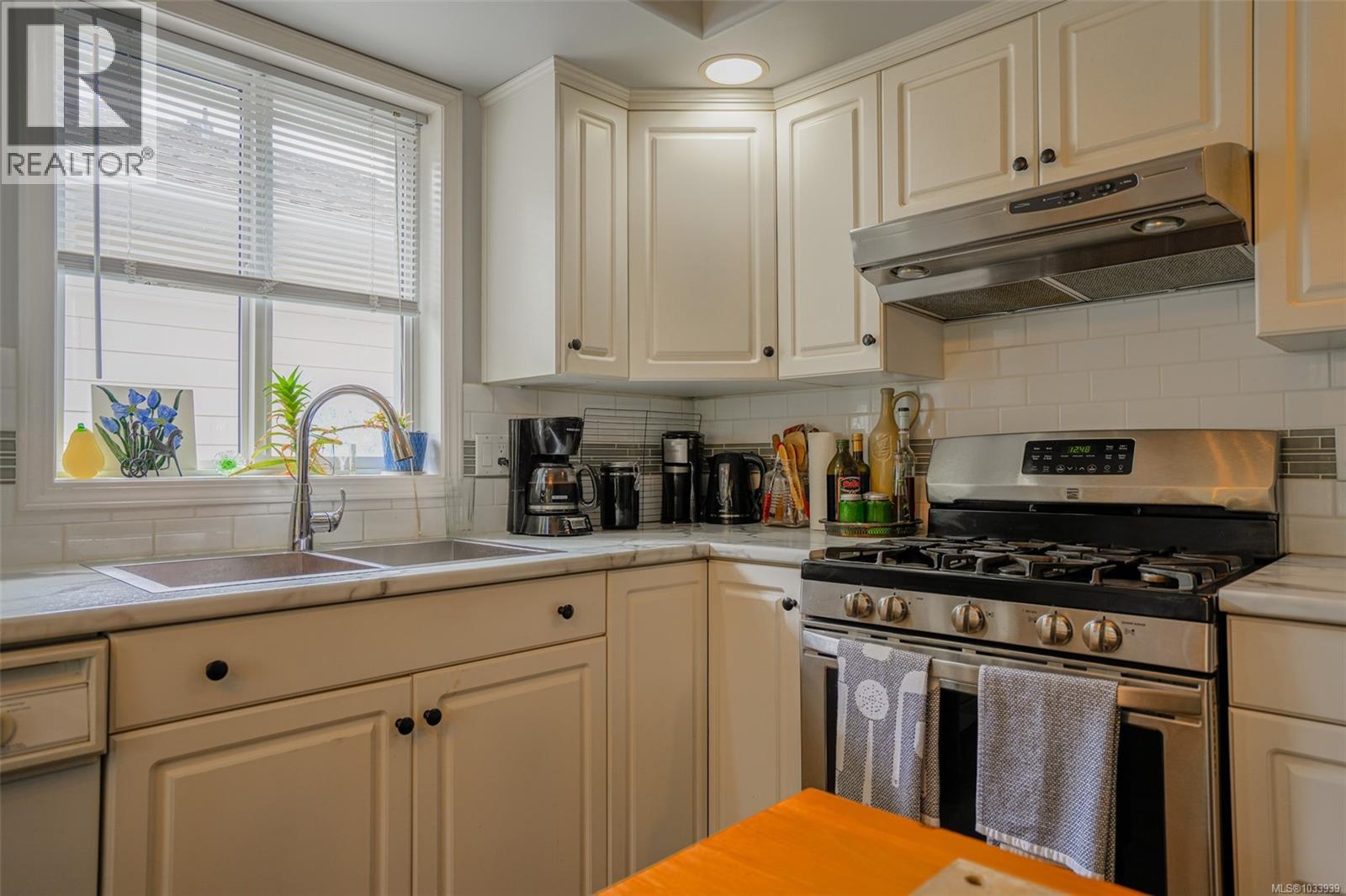 5 3535 Burde St, Port Alberni, British Columbia  V9Y 8H3 - Photo 38 - 1033939