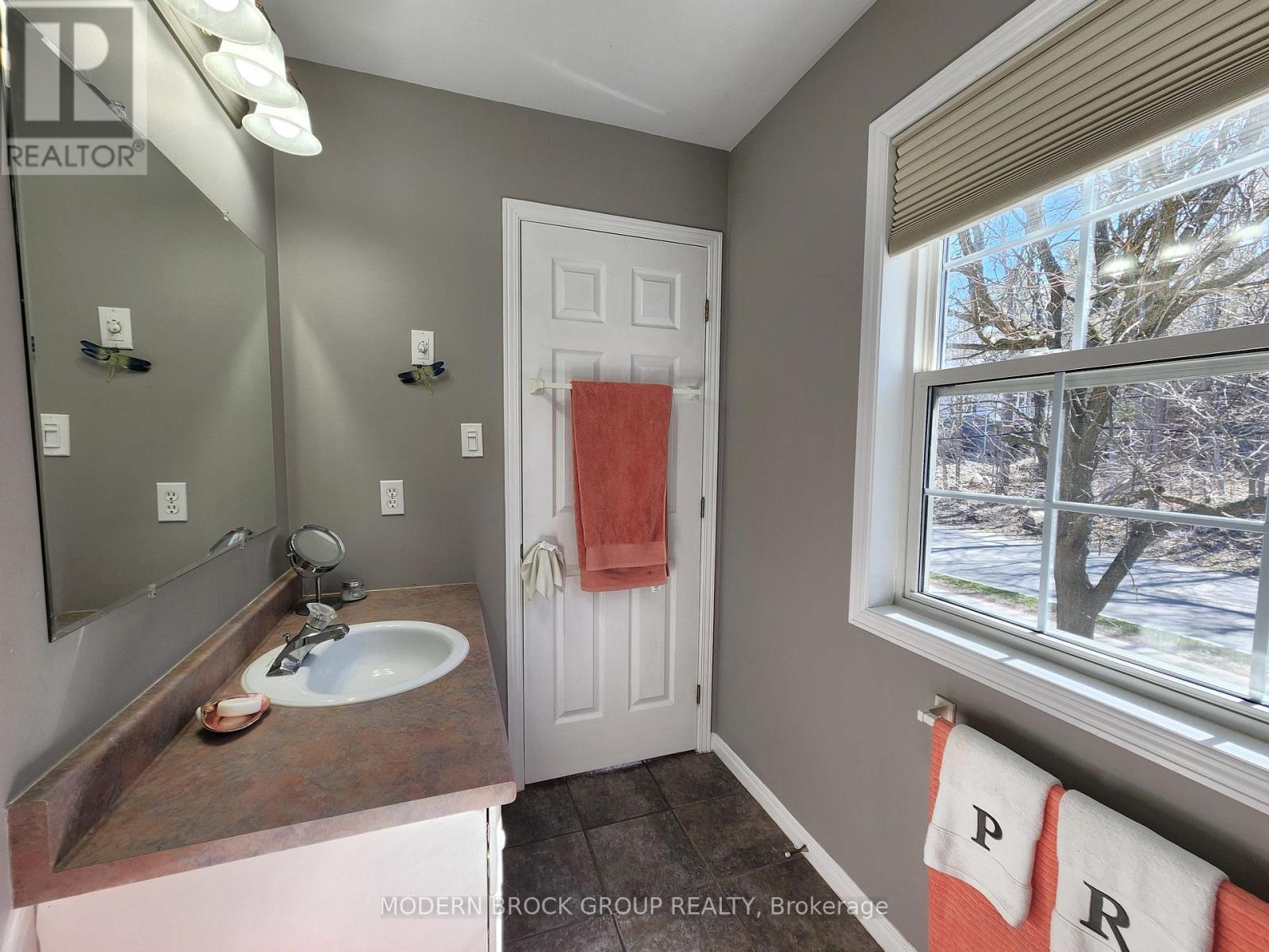 516 King Street, Brockville, Ontario  K6V 3T2 - Photo 31 - X13073158