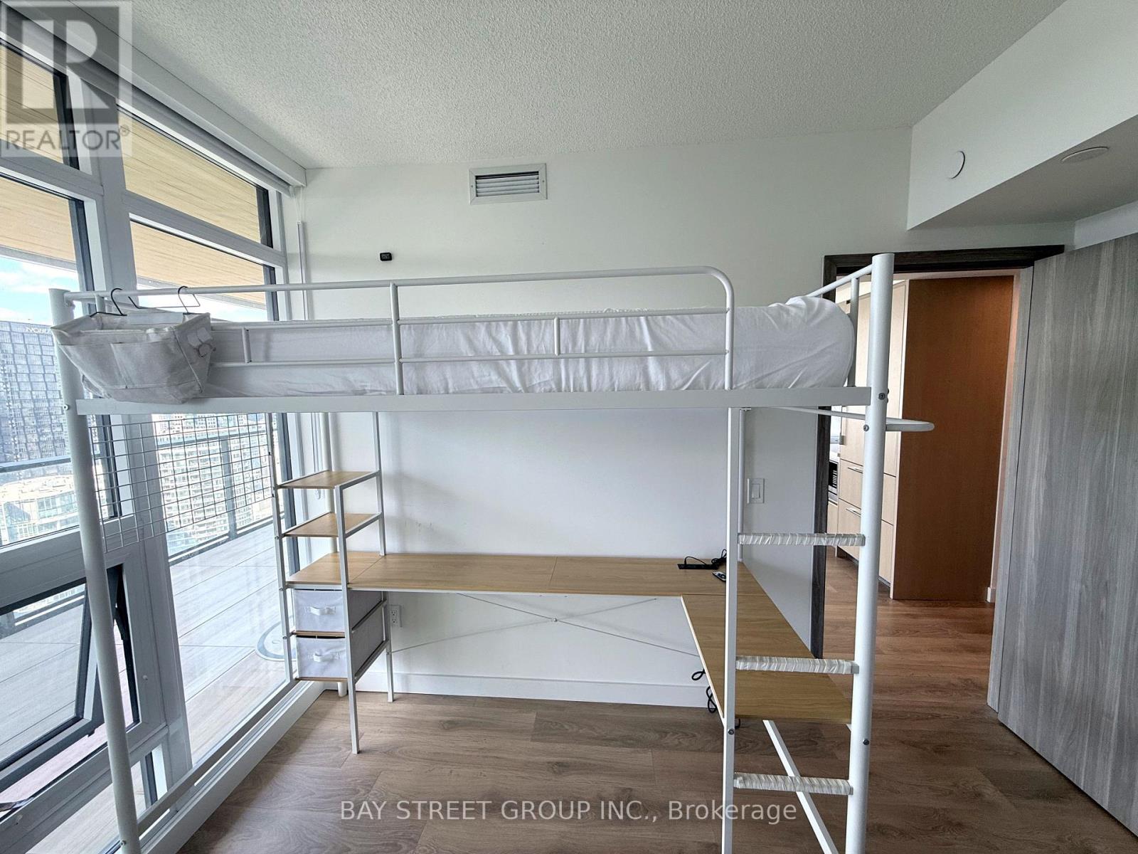 4105 - 3 Concord Cityplace Way, Toronto, Ontario  M5V 0X4 - Photo 10 - C13073094