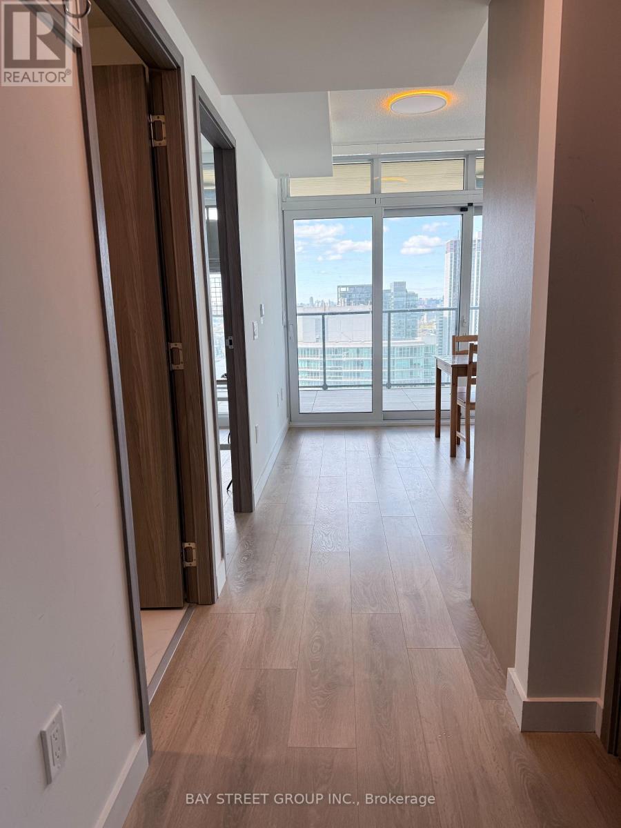 4105 - 3 Concord Cityplace Way, Toronto, Ontario  M5V 0X4 - Photo 13 - C13073094