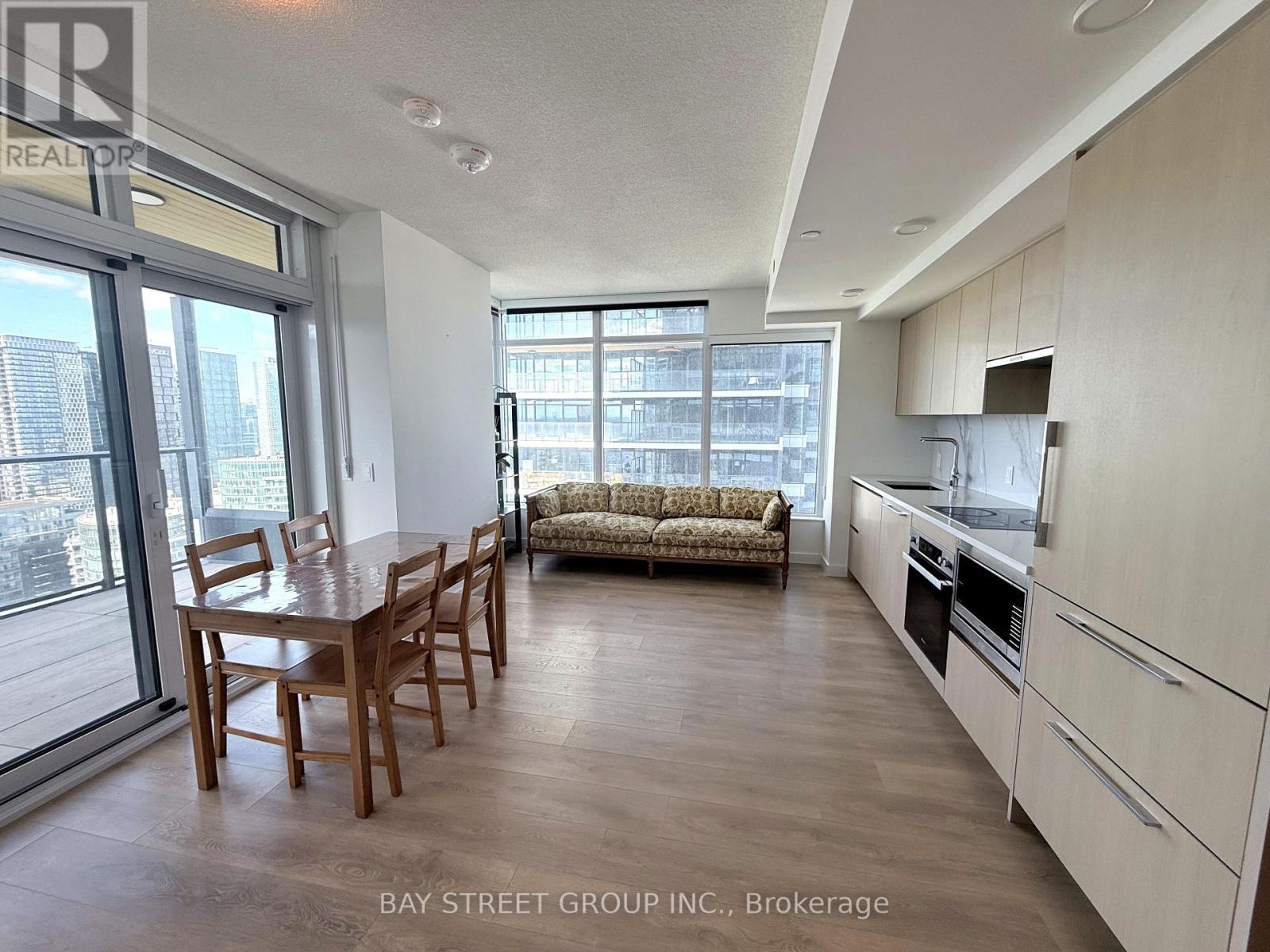 4105 - 3 Concord Cityplace Way, Toronto, Ontario  M5V 0X4 - Photo 5 - C13073094