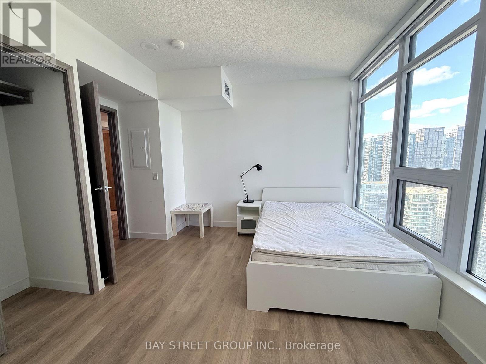 4105 - 3 Concord Cityplace Way, Toronto, Ontario  M5V 0X4 - Photo 6 - C13073094