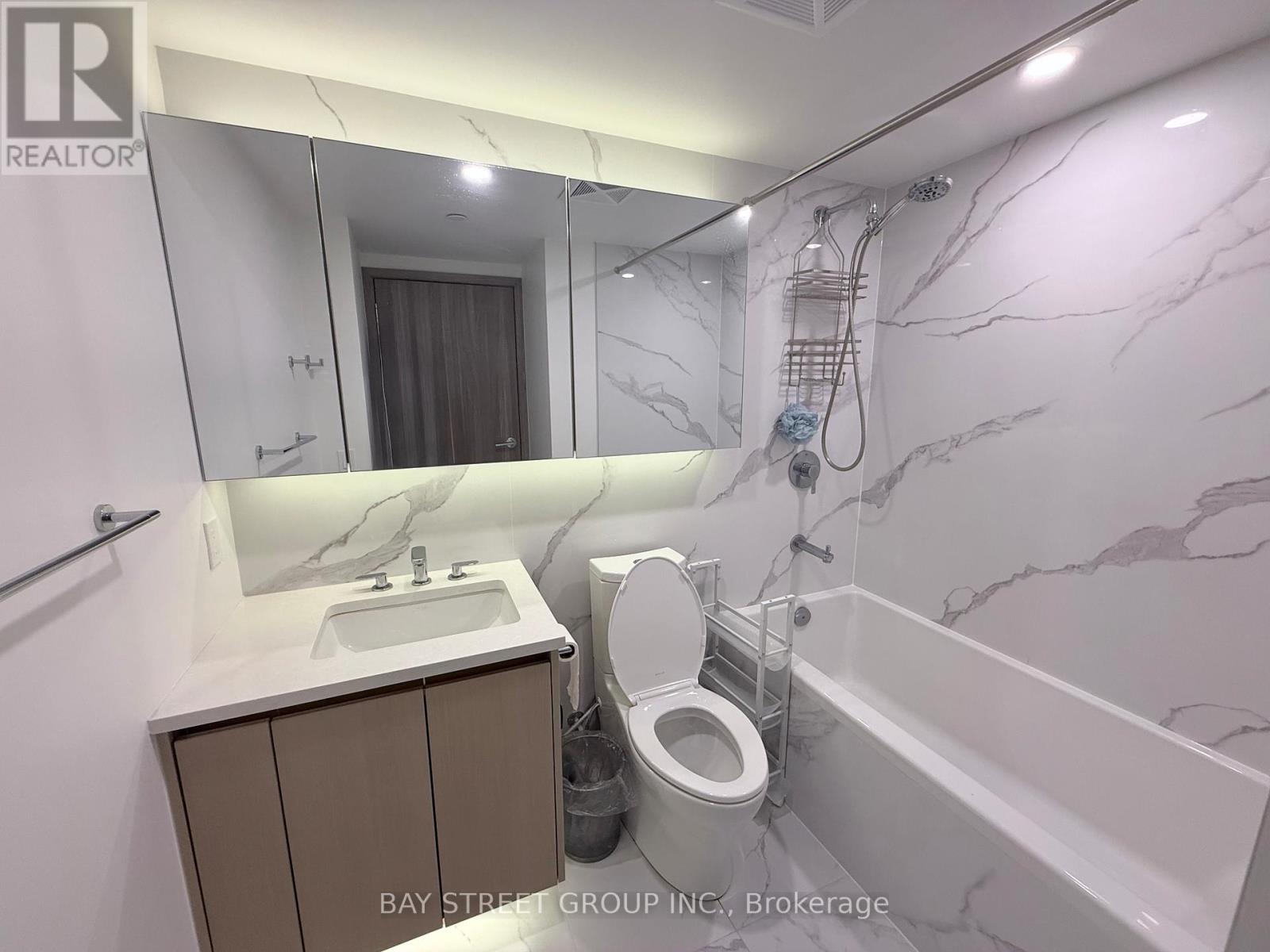 4105 - 3 Concord Cityplace Way, Toronto, Ontario  M5V 0X4 - Photo 8 - C13073094