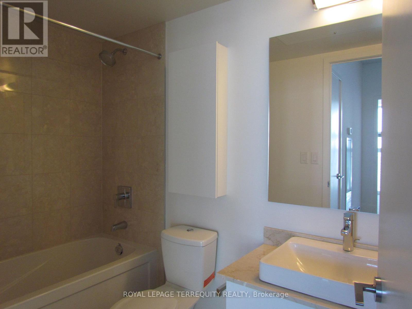 5310 - 12 York Street, Toronto (Waterfront Communities), Ontario  M5J 0A9 - Photo 5 - C13073100