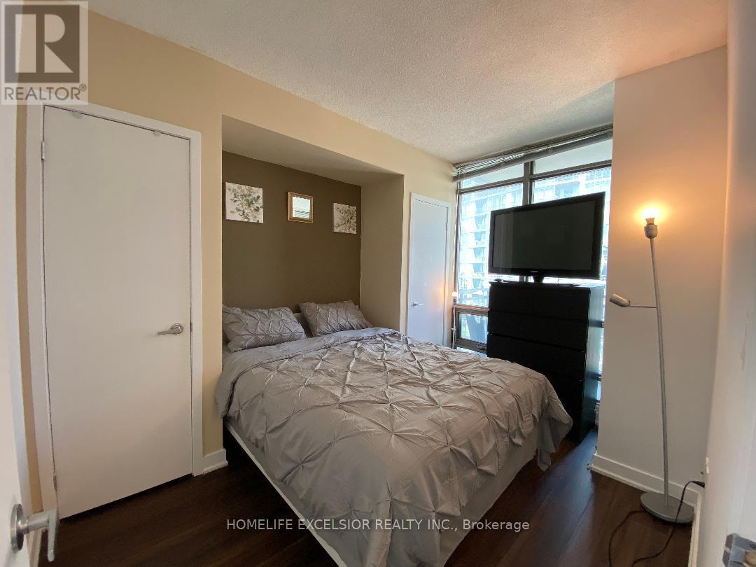 1708 - 5 Mariner Terrace, Toronto, Ontario  M5V 3V6 - Photo 7 - C13073114