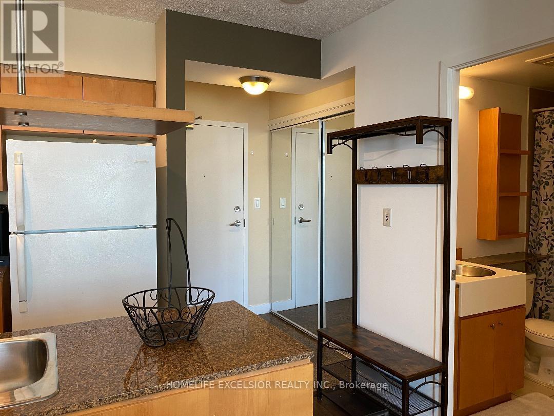 1708 - 5 Mariner Terrace, Toronto, Ontario  M5V 3V6 - Photo 9 - C13073114
