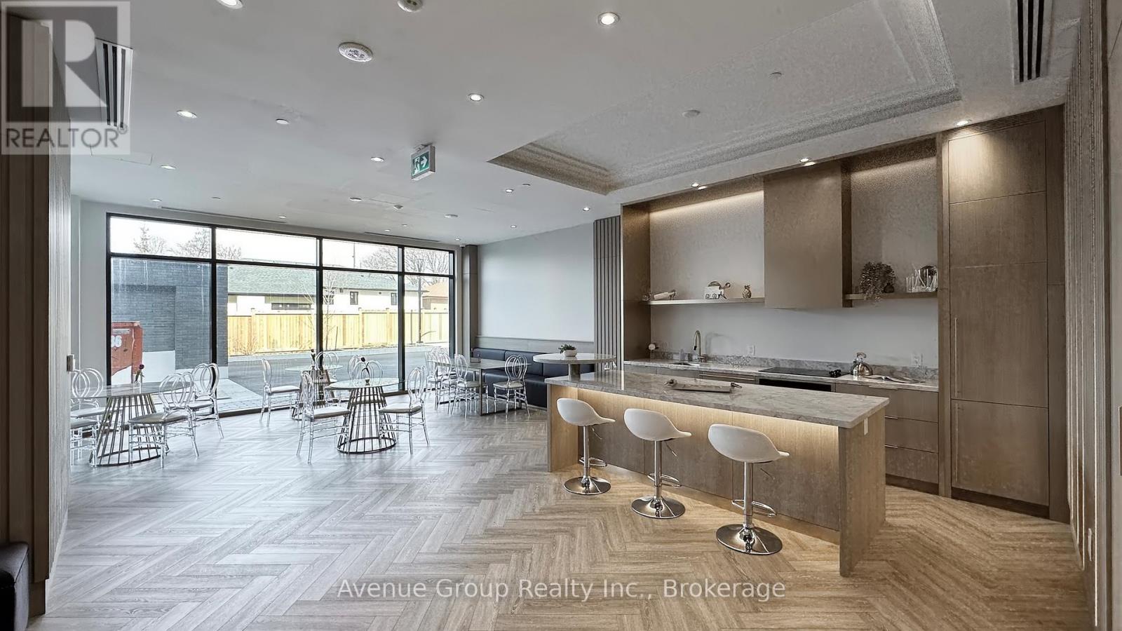 317 - 700 Sheppard Avenue W, Toronto (Bathurst Manor), Ontario  M3H 0G5 - Photo 10 - C13073144
