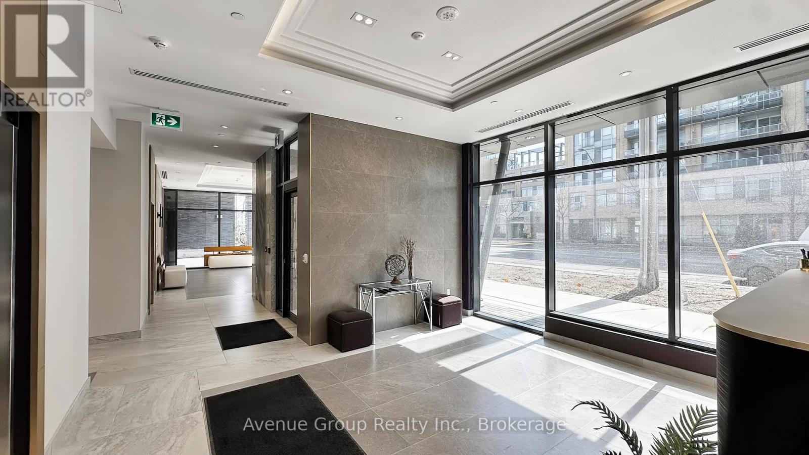 317 - 700 Sheppard Avenue W, Toronto (Bathurst Manor), Ontario  M3H 0G5 - Photo 4 - C13073144