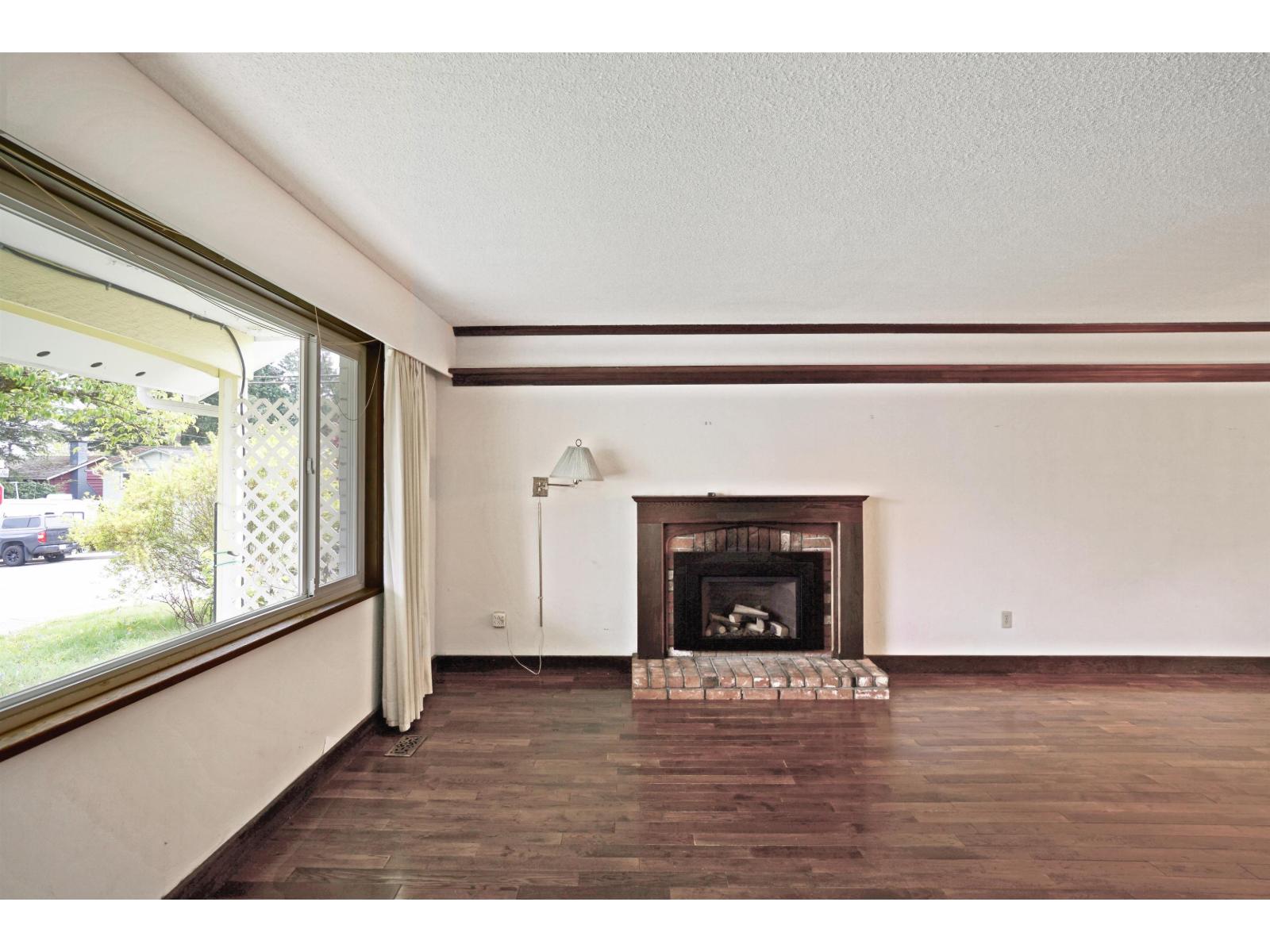 1523 Parker Place, White Rock, British Columbia  V4B 4S6 - Photo 5 - R3118588