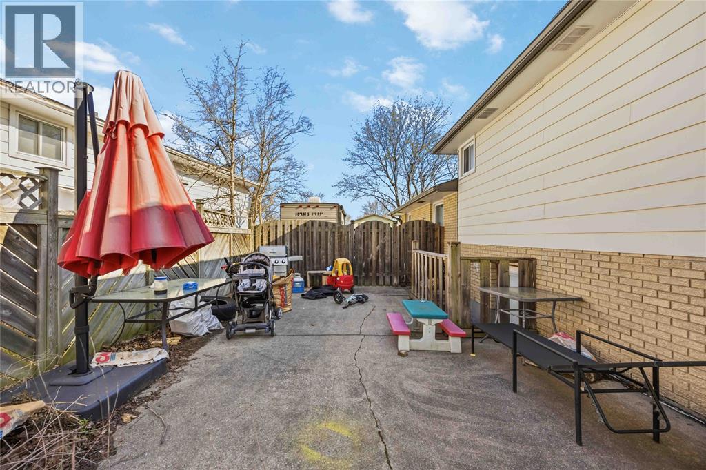 574 Nassau Crescent, Sarnia, Ontario  N7S 4H9 - Photo 29 - 26009657
