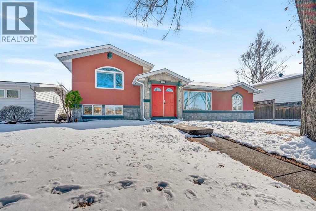 1027 75 Avenue SW, Calgary, Alberta