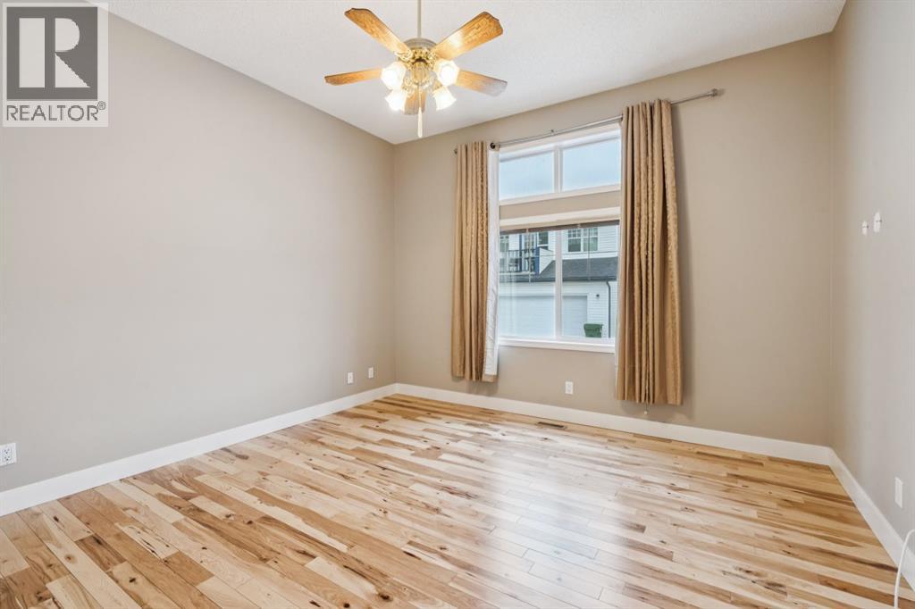 17 Prestwick Pond Terrace SE, Calgary, Alberta  T2Z 3Z7 - Photo 18 - A2303713