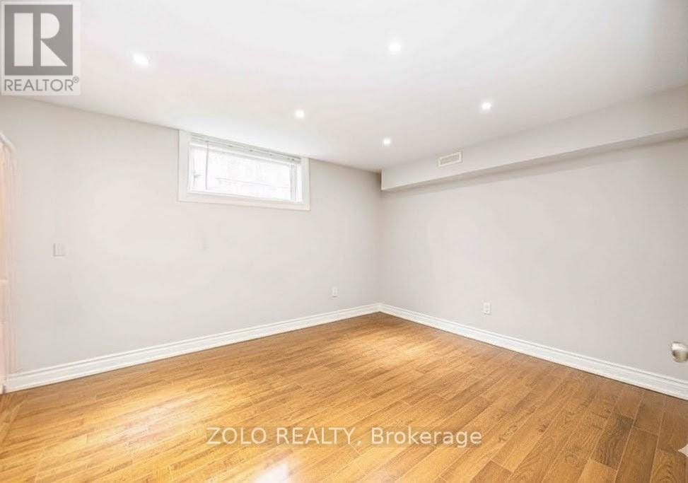 461 O'connor Drive, Toronto (East York), Ontario  M4J 2W8 - Photo 24 - E13073042