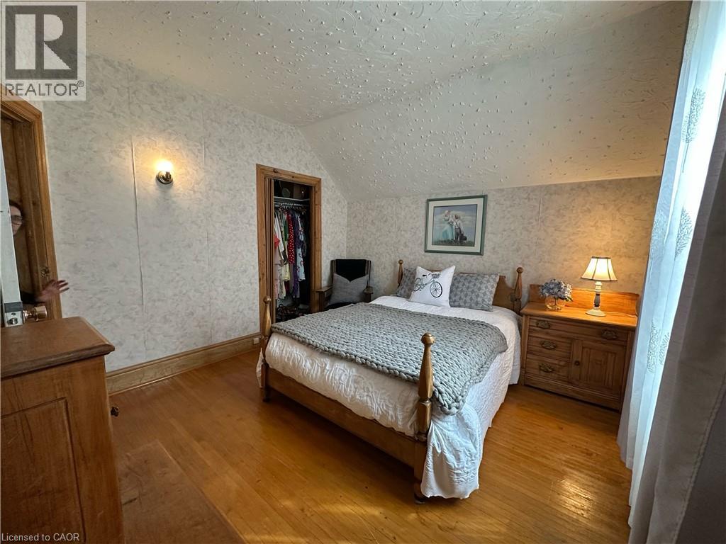 257 Ontario Street, Stratford, Ontario  N5A 3H6 - Photo 24 - 40823619