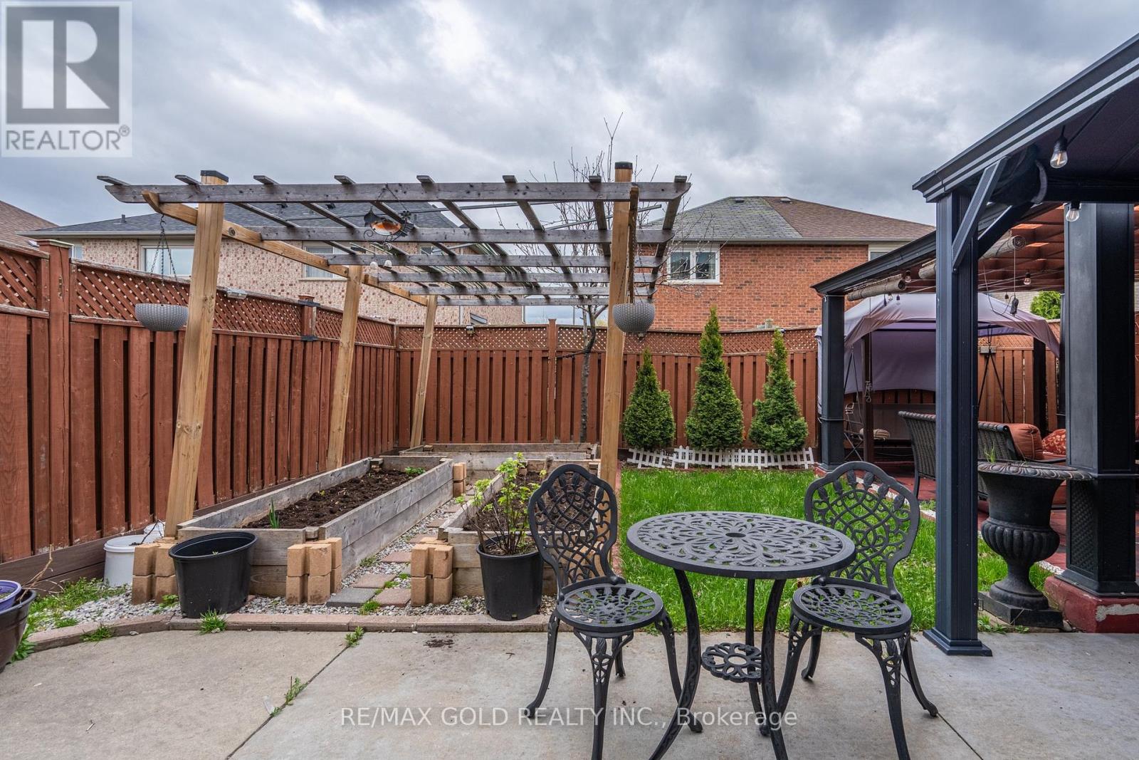 172 Desert Sand Drive, Brampton, Ontario  L6R 1P8 - Photo 45 - W13069066