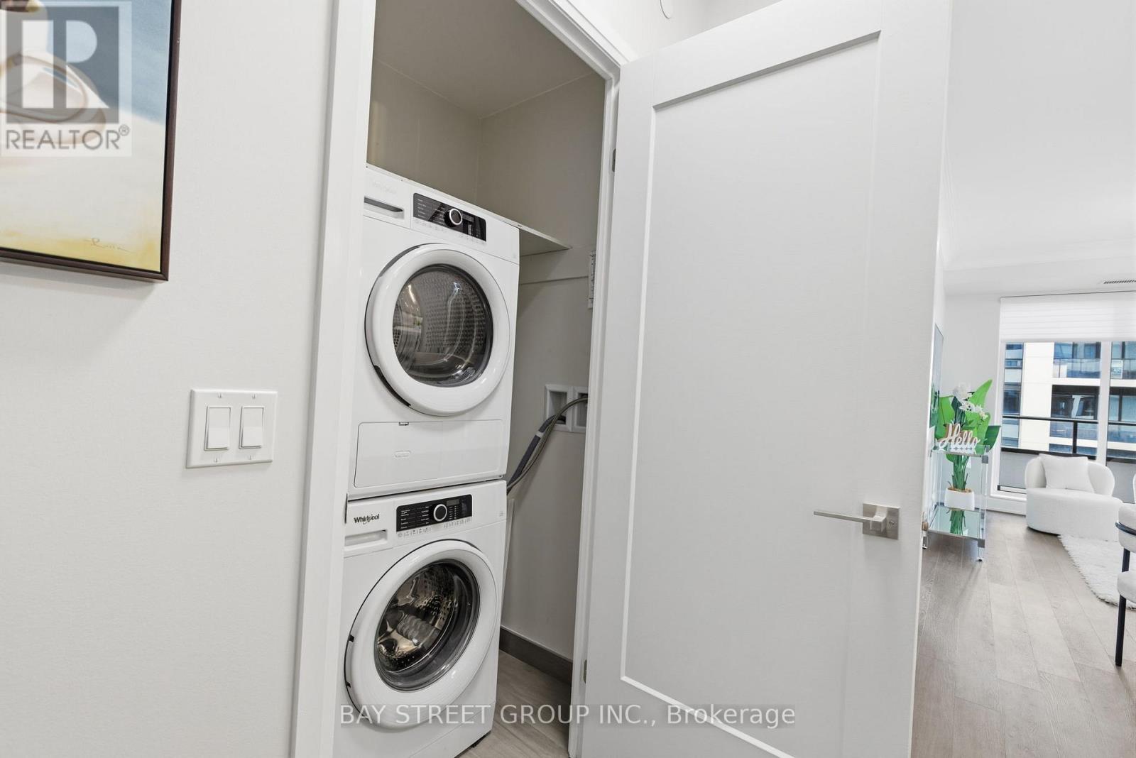723 - 38 Water Walk Drive, Markham (Unionville), Ontario  L3R 6M8 - Photo 19 - N13073106