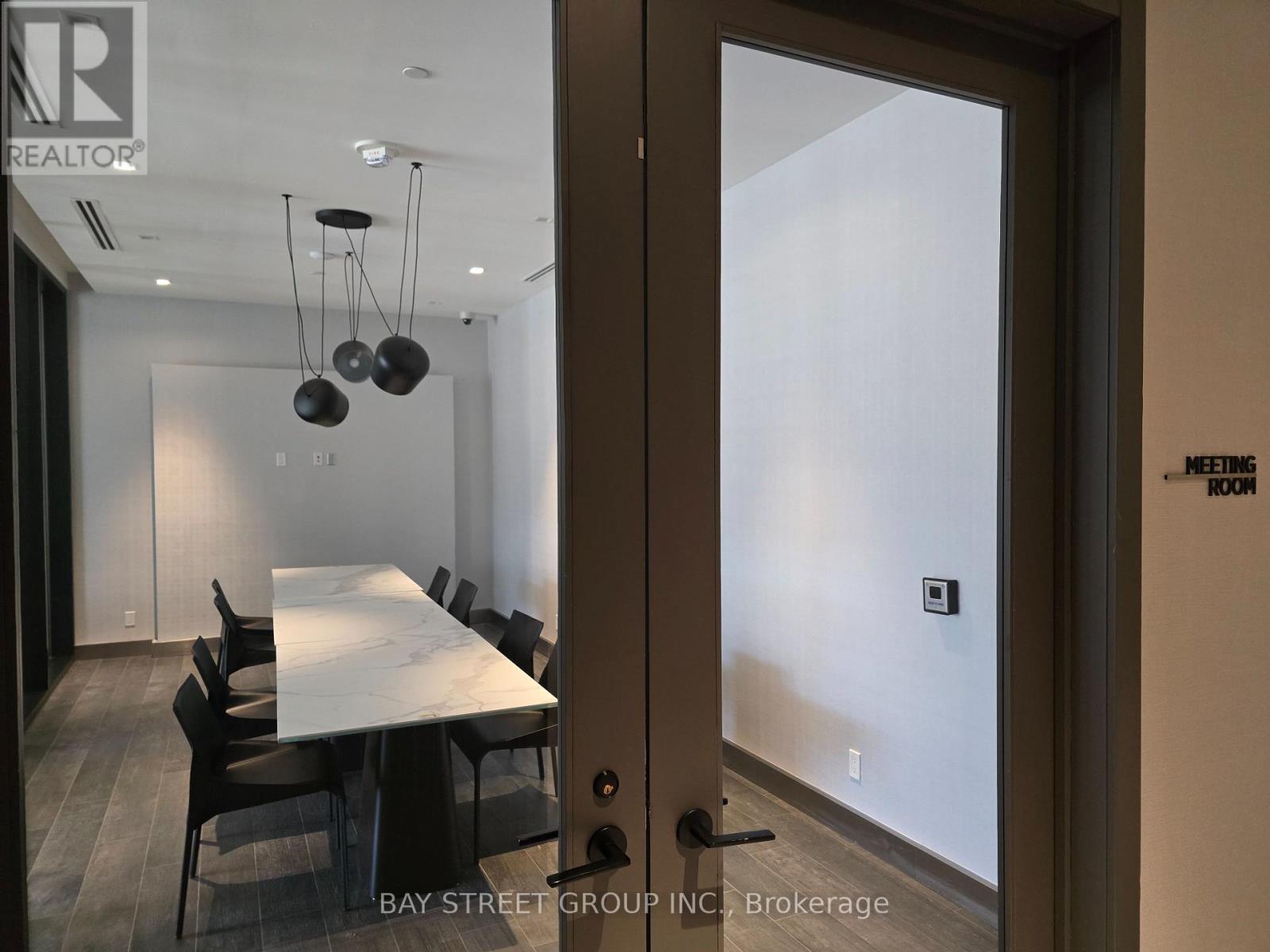723 - 38 Water Walk Drive, Markham (Unionville), Ontario  L3R 6M8 - Photo 28 - N13073106