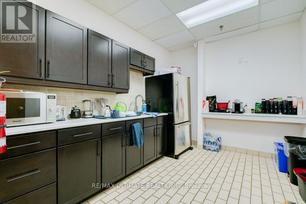 201 - 345 Renfrew Drive, Markham (Buttonville), Ontario  L3R 9S9 - Photo 17 - N13073172