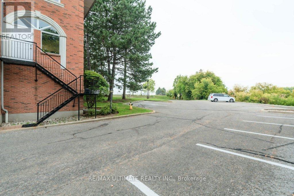 201 - 345 Renfrew Drive, Markham (Buttonville), Ontario  L3R 9S9 - Photo 22 - N13073172