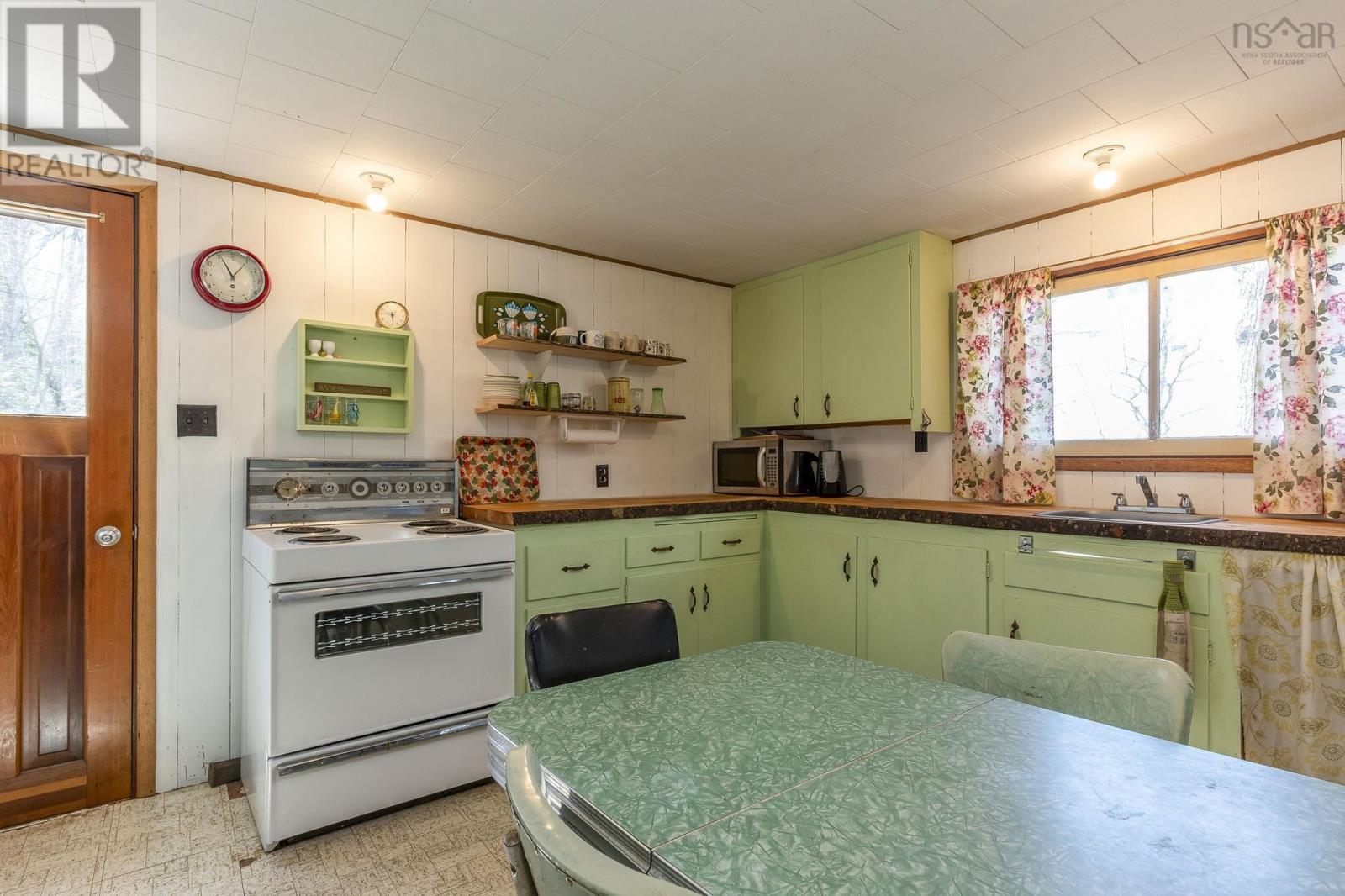 214 Lower Sixty Lake Road Road, Crossburn, Nova Scotia  B0R 1H0 - Photo 4 - 202609385