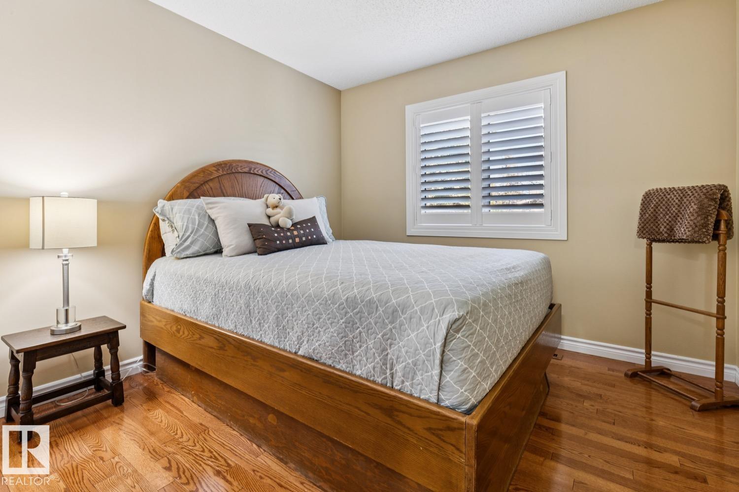 701 Romaniuk Rd Nw, Edmonton, Alberta  T6R 1A4 - Photo 37 - E4485375