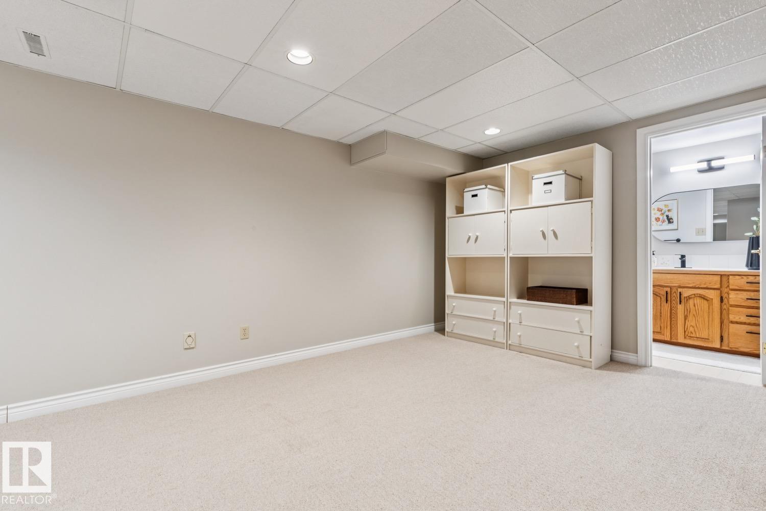 701 Romaniuk Rd Nw, Edmonton, Alberta  T6R 1A4 - Photo 43 - E4485375