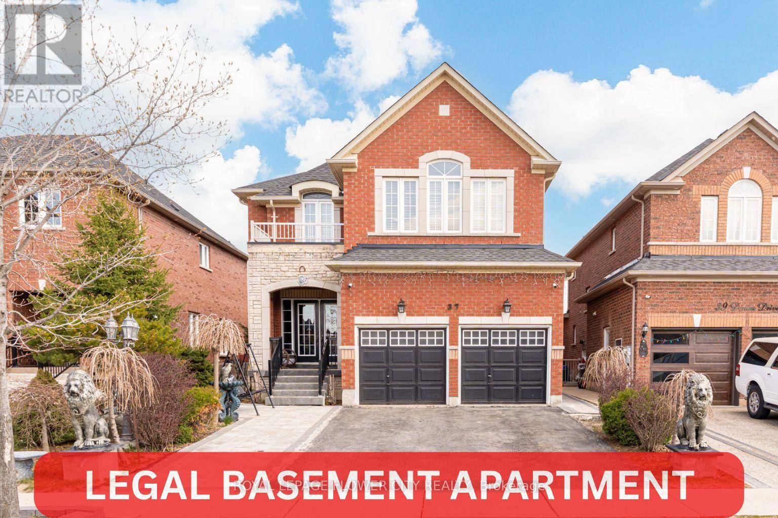 37 DENIM DRIVE, Brampton, Ontario