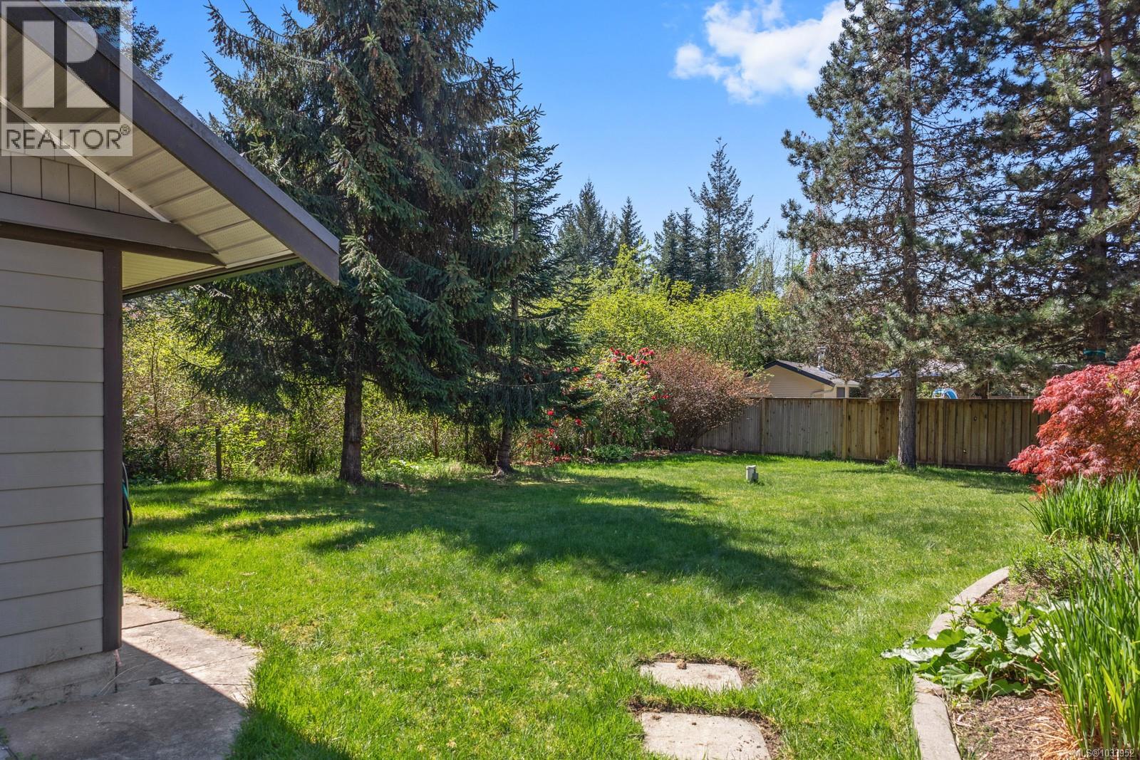 1869 Fern Rd, Courtenay, British Columbia  V9J 1W8 - Photo 43 - 1033952