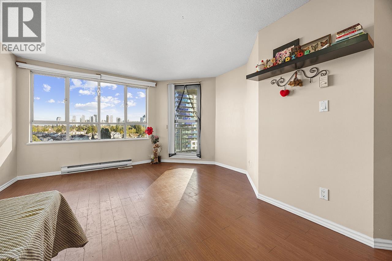 910 3489 Ascot Place, Vancouver, British Columbia  V5R 6B6 - Photo 4 - R3118564