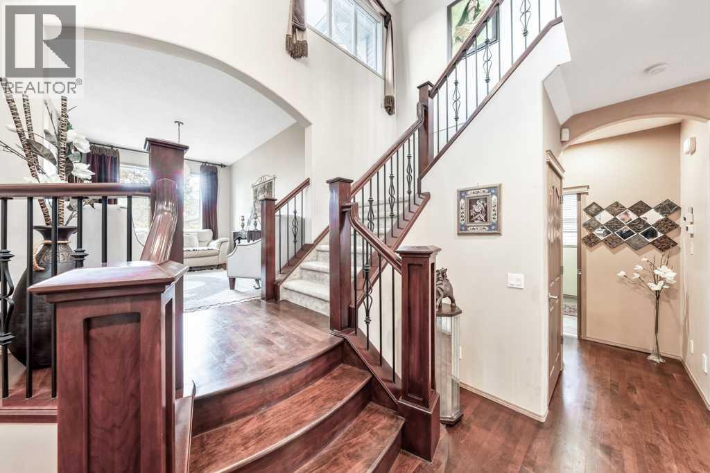 40 Cougar Ridge Heights SW, Calgary, Alberta  T3H 4X5 - Photo 24 - A2301276