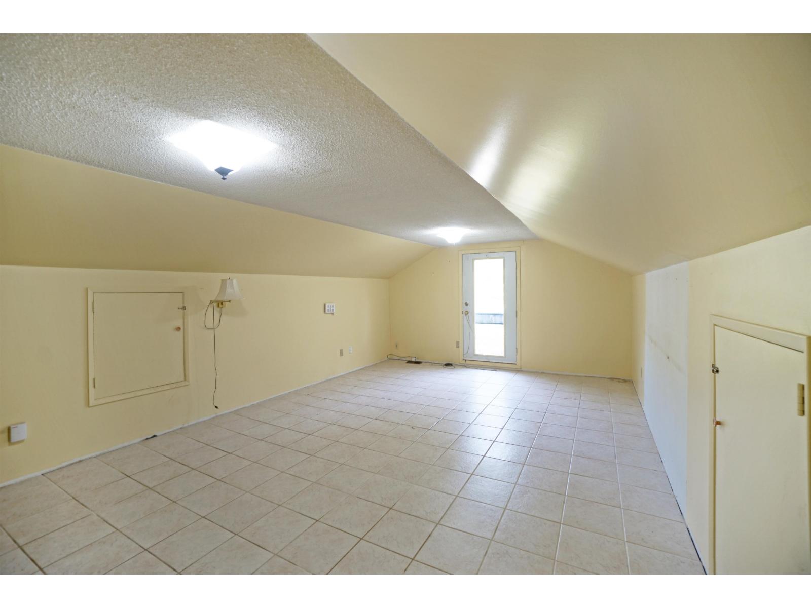 1523 Parker Place, White Rock, British Columbia  V4B 4S6 - Photo 14 - R3118588
