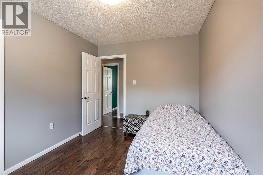 261 5 Street Nw, Medicine Hat, Alberta  T1A 7X9 - Photo 25 - A2294752